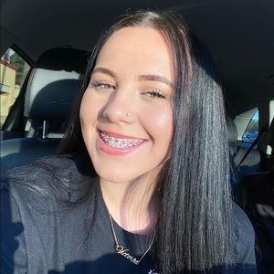 Meet your Posher, Tori